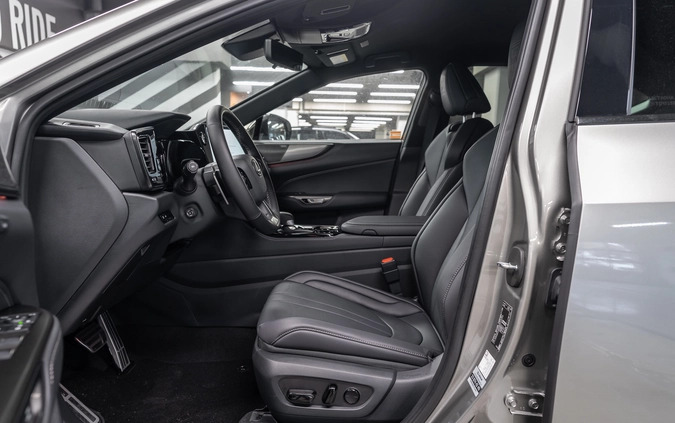 Lexus NX cena 279900 przebieg: 50, rok produkcji 2023 z Kraków małe 352